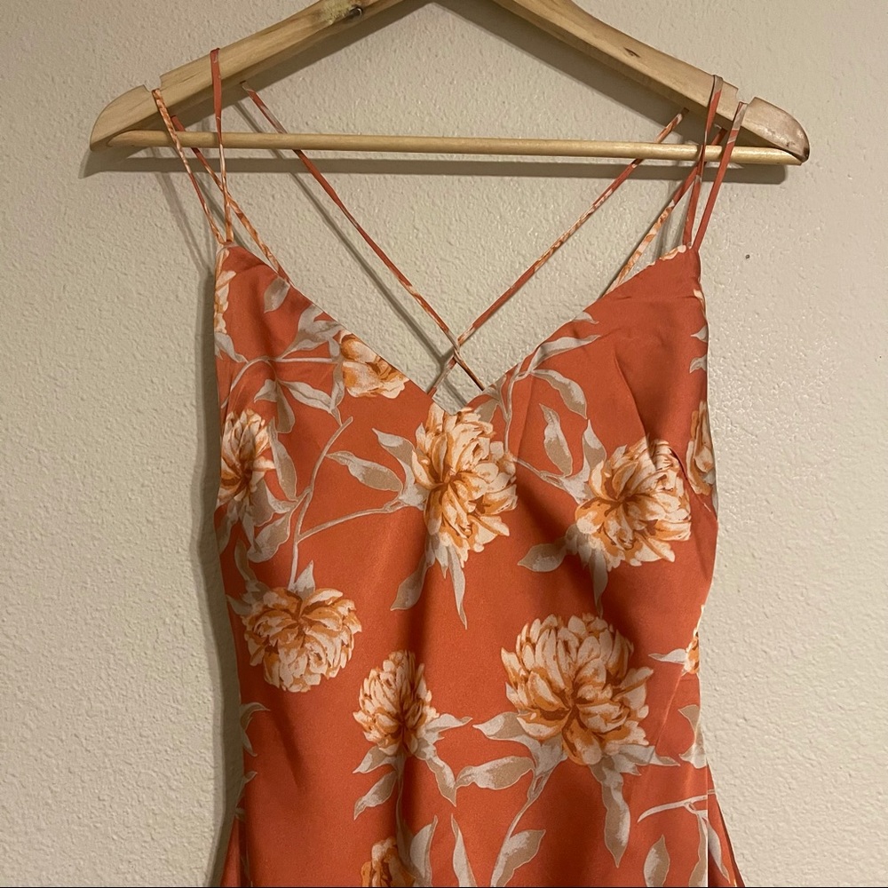 NWT LOVELY DAY ALIVIA FLORAL SATIN MAXI DRESS - Picture 6 of 14